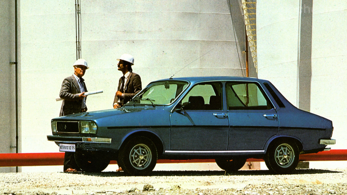 El Renault 12 TS, con doble faro cuadrado y el nuevo motor de 1,4 litros, fue el tope de gama en España después del rediseño.
