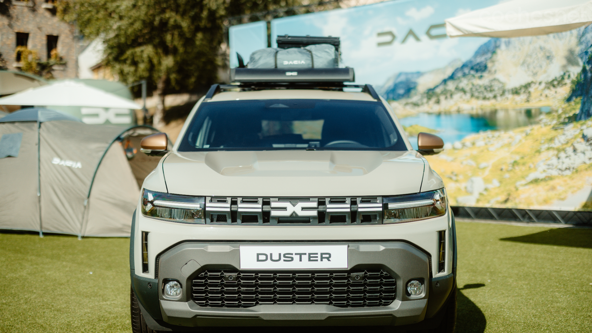 Dacia mostró en Viella un Duster equipado con accesorios originales, entre ellos una baca que le da un aspecto todavía más TT. 