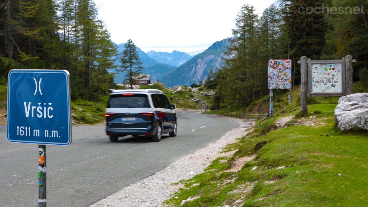 La renovada Volkswagen California ya está de camino al mercado español. De momento solo ha llegado la versión diésel pero pronto lo harán las demás.