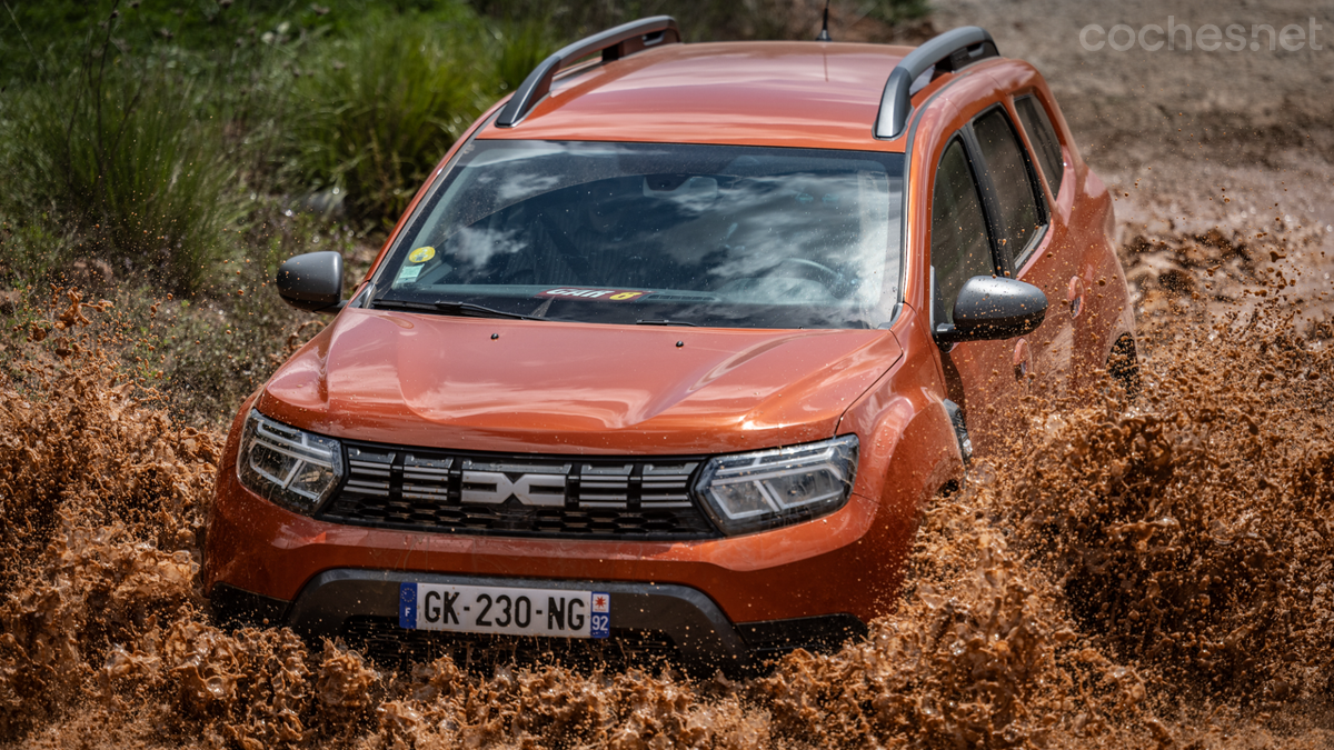 Pusimos a prueba el Dacia Duster de la generación precedente en diferentes actividades Off Road.