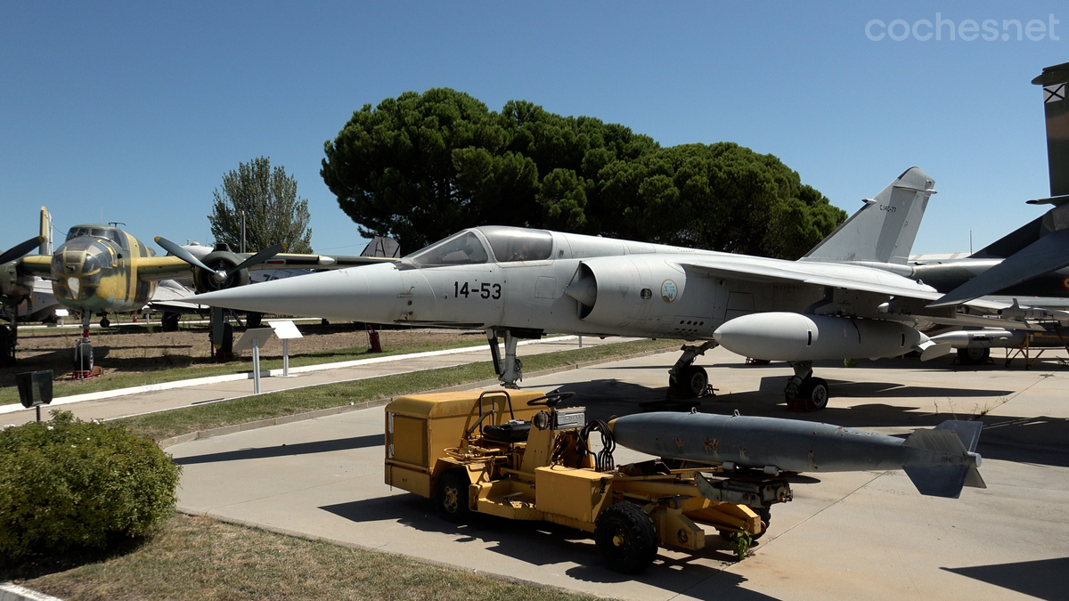 El casi desconocido museo del aire es gratuito y merece una visita, no solo por los aviones que aloja sino por cómo está organizada toda la exposicion.