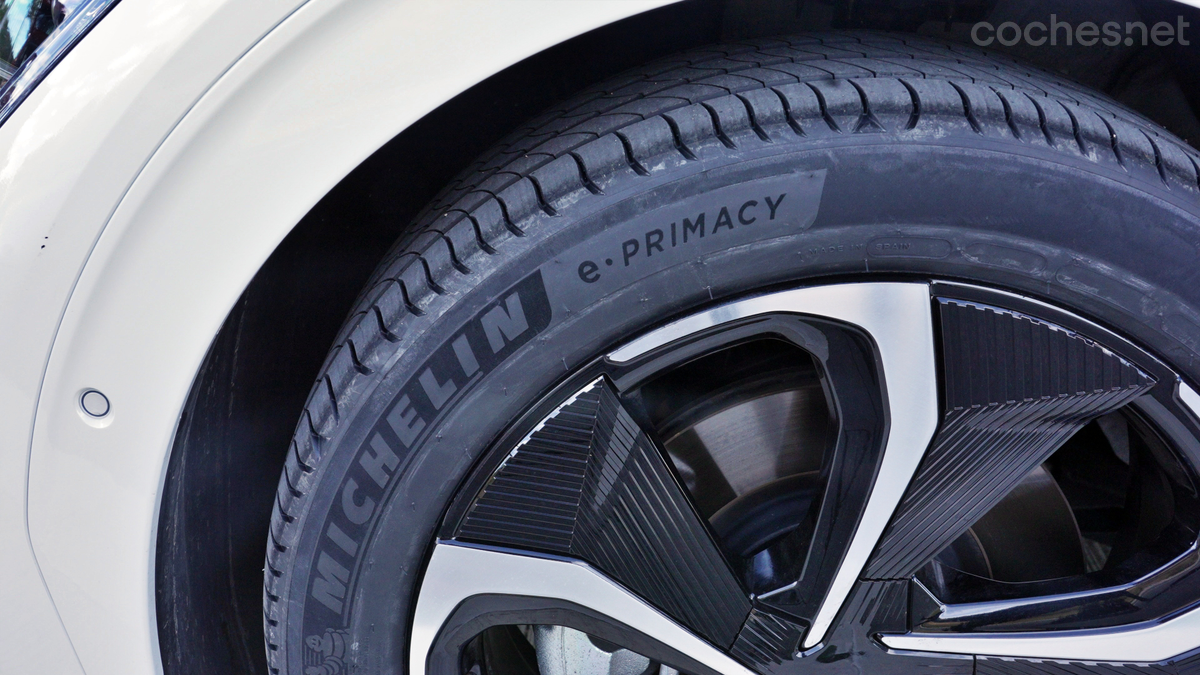 El Michelin e.Primacy es un neumático de carácter eficiente, diseñado para reducir la resistencia a la rodadura y, con ello, el consumo.