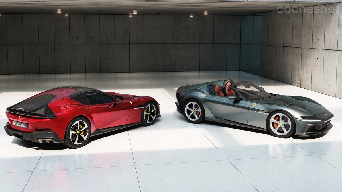 El nuevo Ferrari 12Cilindri se ha presentado en dos carrocerías, cupé y spider.