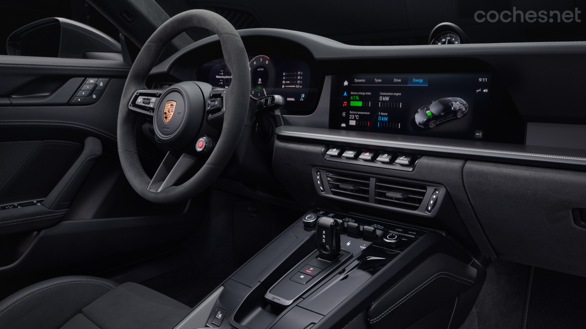 La instrumentación digital y la ausencia de botones físicos caracterizan a estos nuevos Porsche 911.