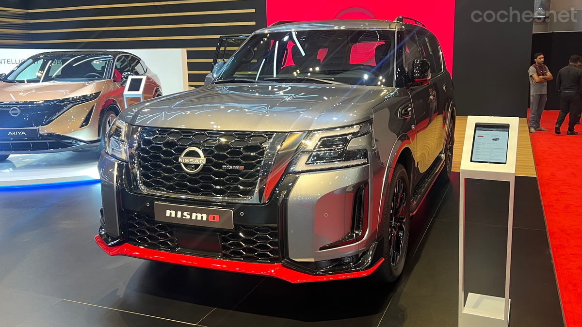 El Nissan Patrol Nismo es el principal rival del Land Cruiser 300 GR. Él sí conserva el V8 bajo el capó.