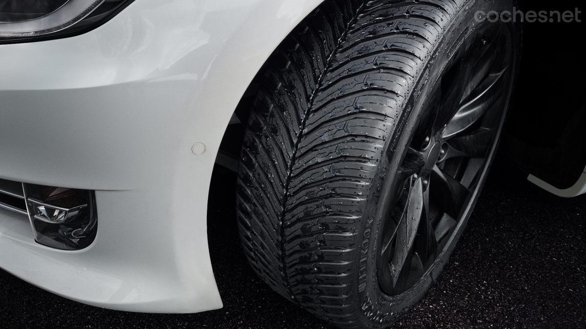 El neumático Hankook garantiza buenas prestaciones, agarre, durabilidad sobre cualquier superficie.