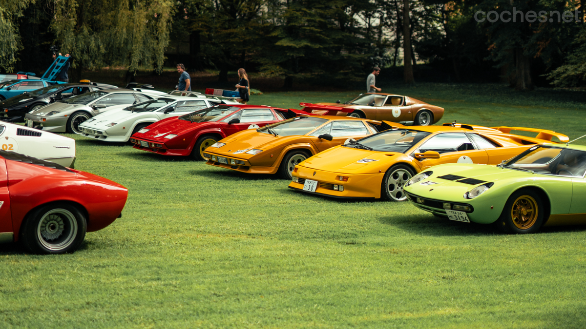 25 Lamborghini de todas las épocas tomaron parte en el Giro Polo Storico.