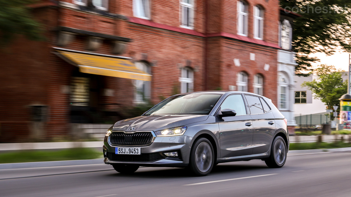 Los 12 Coches Españoles Que Debes Conducir Ahora - pkbu7kj