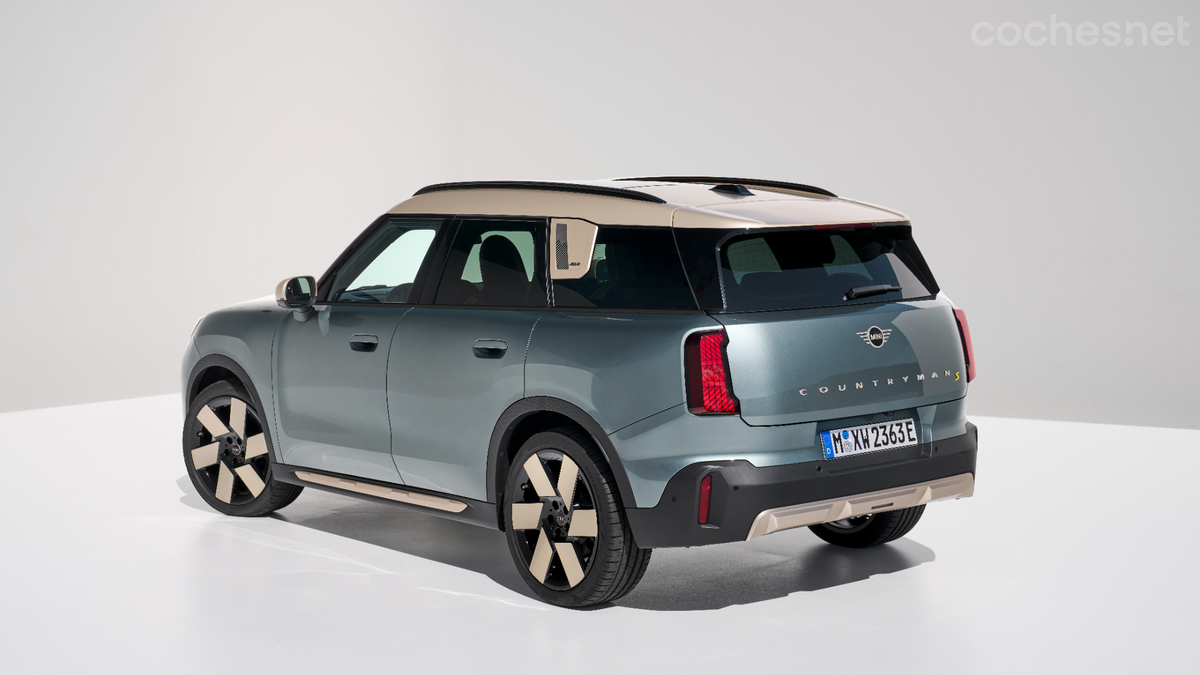 El nuevo Mini Countryman se venderá en versión eléctrica 100% con dos tipos de transmisión: delantera o integral. 