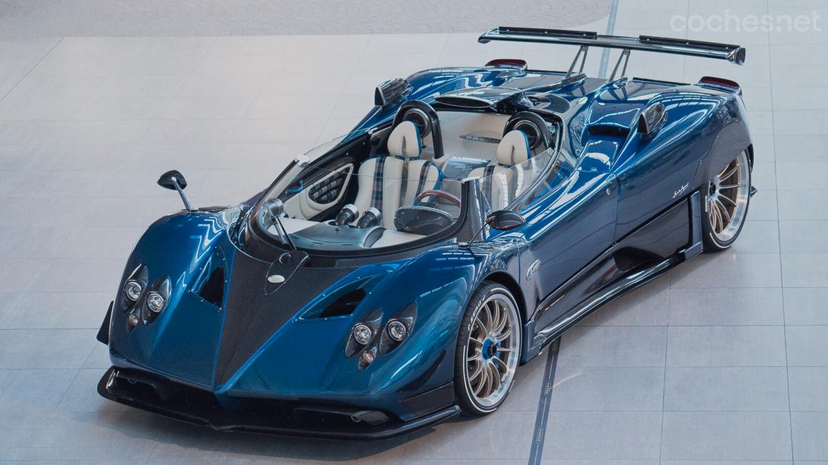 Diseño limitless y mucha fibra de carbono para homenajear al Pagani Zonda.