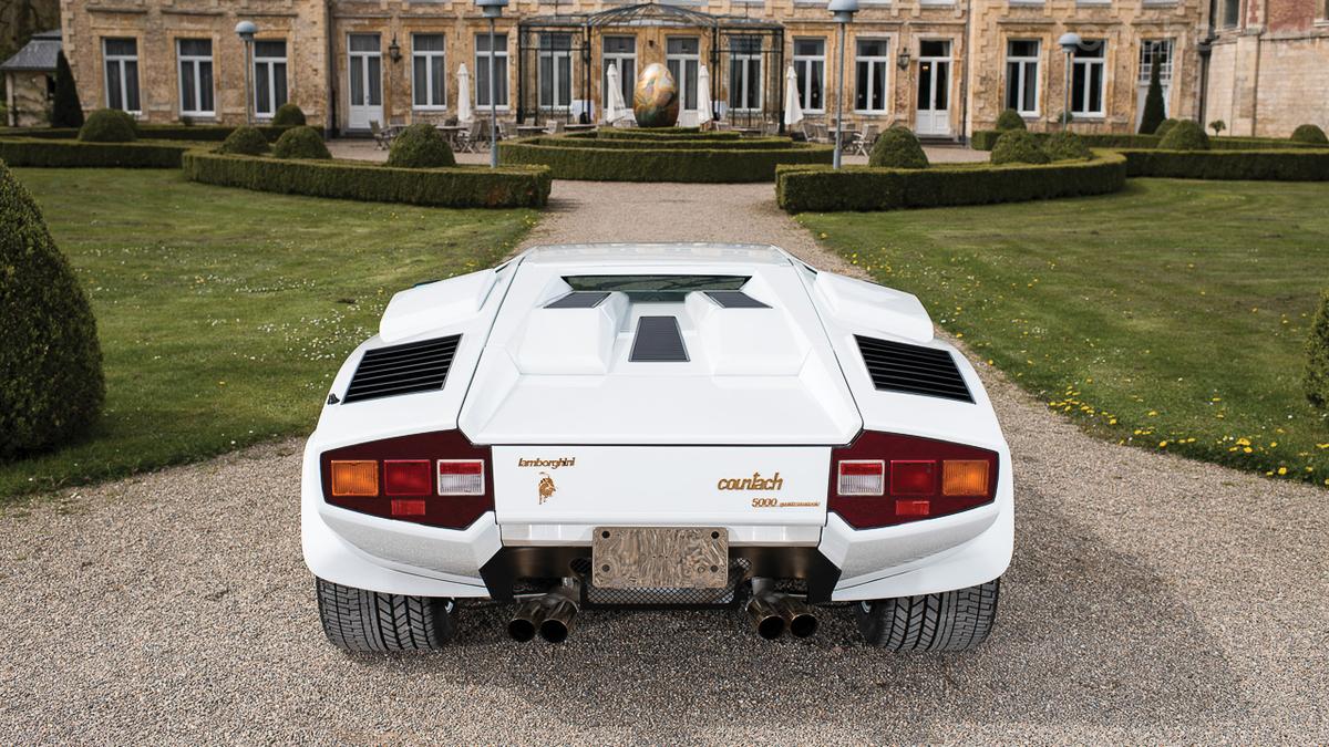 Lamborghini Countach Quattrovalvole: innovando con 4 válvulas por cilindro