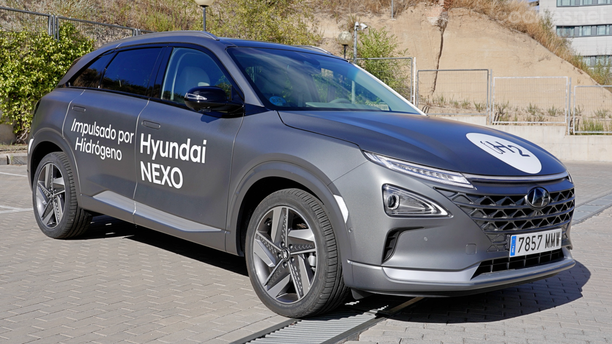 El SUV Hyundai Nexo sirve como escaparate para la tecnología de hidrógeno con pila de combustible.