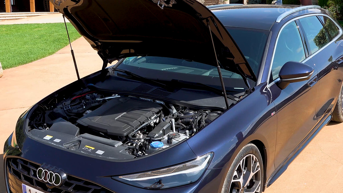 Lo probamos con el motor diésel TDI de 204 CV, que tiene etiqueta ECO gracias a la micro-hibridación que permite mover al coche en modo 100% eléctrico.
