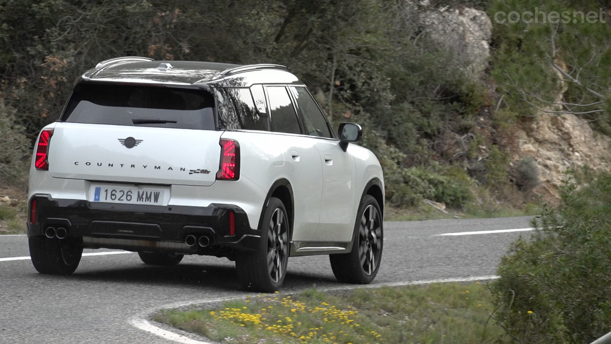 El Mini Countryman lleva la misma plataforma, originalmente de tracción delantera, de los BMW pequeños.