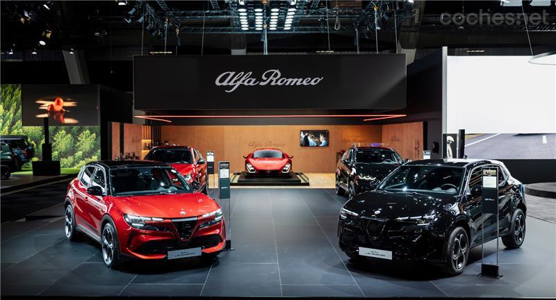 Nueva serie especial Intensa de Alfa Romeo: debut mundial en el Salón de Bruselas 2025