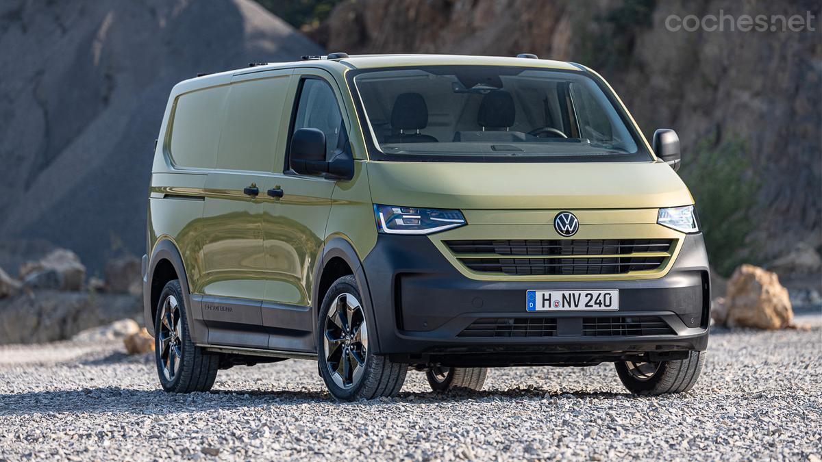 El nuevo Volkswagen Transporter y Caravelle debutan en el IAA de Hannover