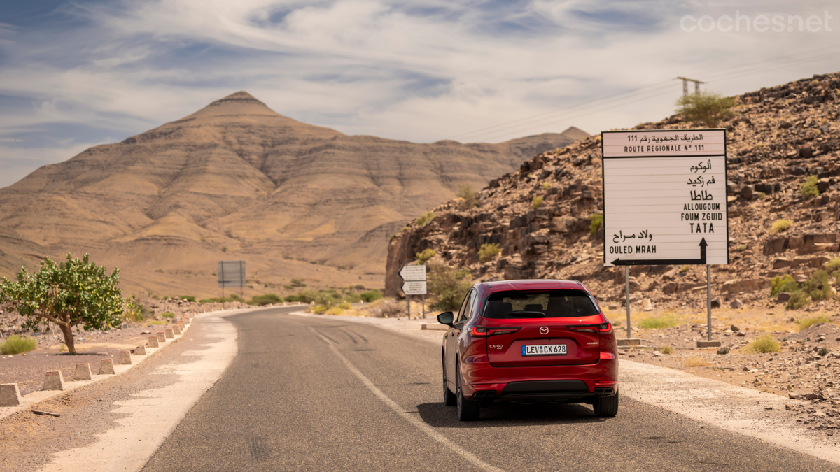 Llegar al sur de Marruecos es algo mucho más asequible de lo que muchos podéis pensar. Con un buen SUV basta y sobra.