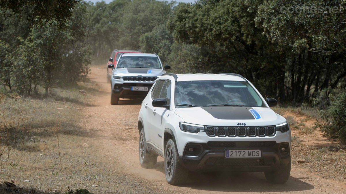 Los Jeep Compass también estuvieron presentes en este evento especializado para dar a conocer la gama de SUV y 4x4 de Jeep. 