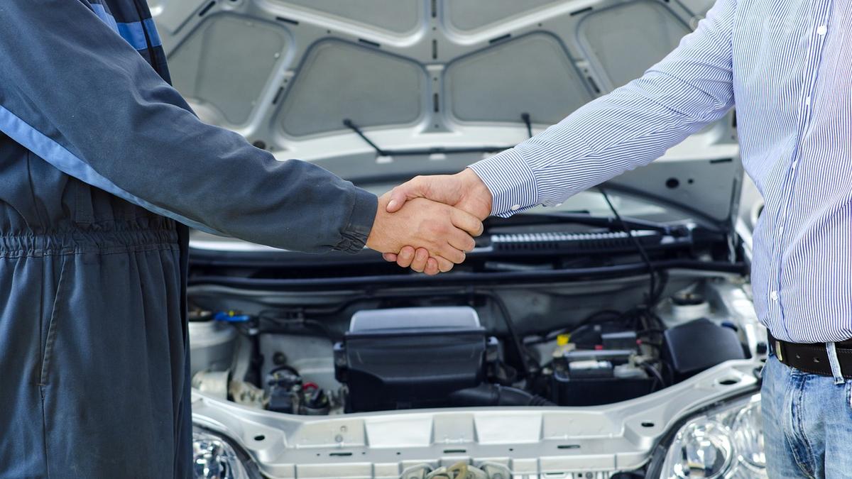 Cuidar del motor de tu coche con un buen mantenimiento puede alargar de manera notable su vida útil