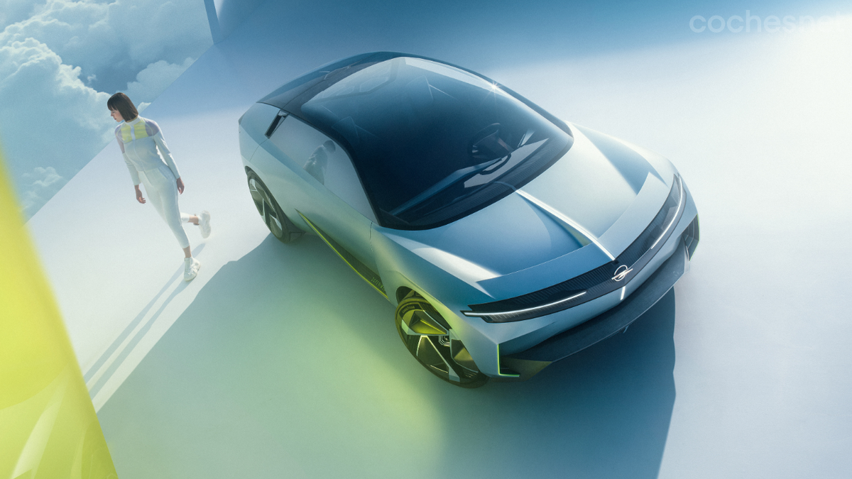 El Opel Experimental anuncia la línea de diseño que tendrán algunos de los modelos Opel en un futuro inmediato.