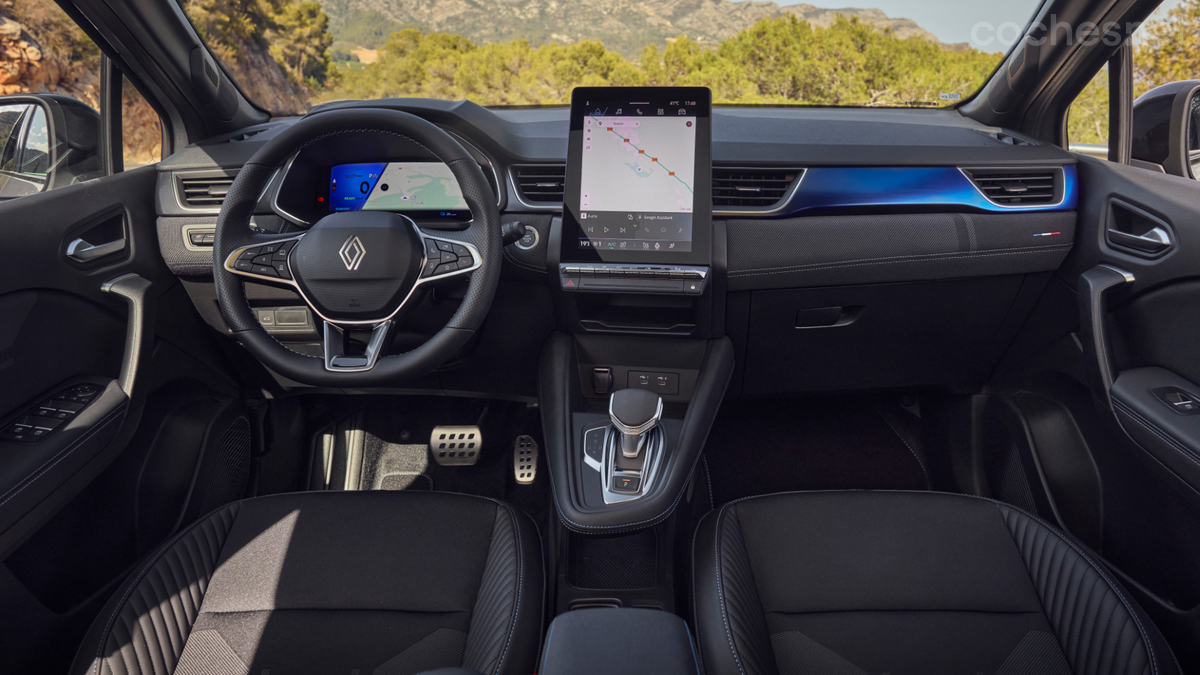 El salpicadero del Renault Symbioz es rigurosamente idéntico al que ya utilia el Renault Captur.