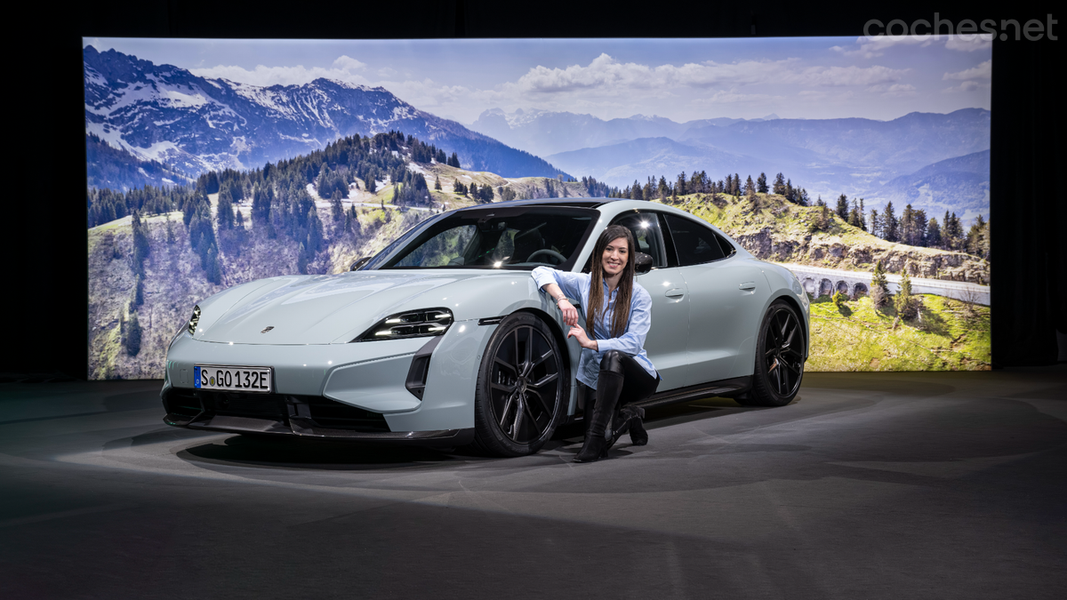 Opiniones de Porsche Taycan 2024: te lo presentamos desde Weissach