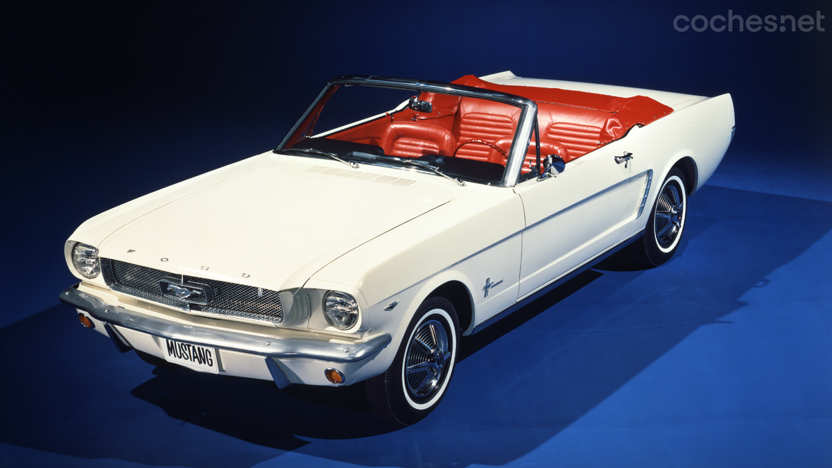 Primera generación del Ford Mustang Convertible en 1965