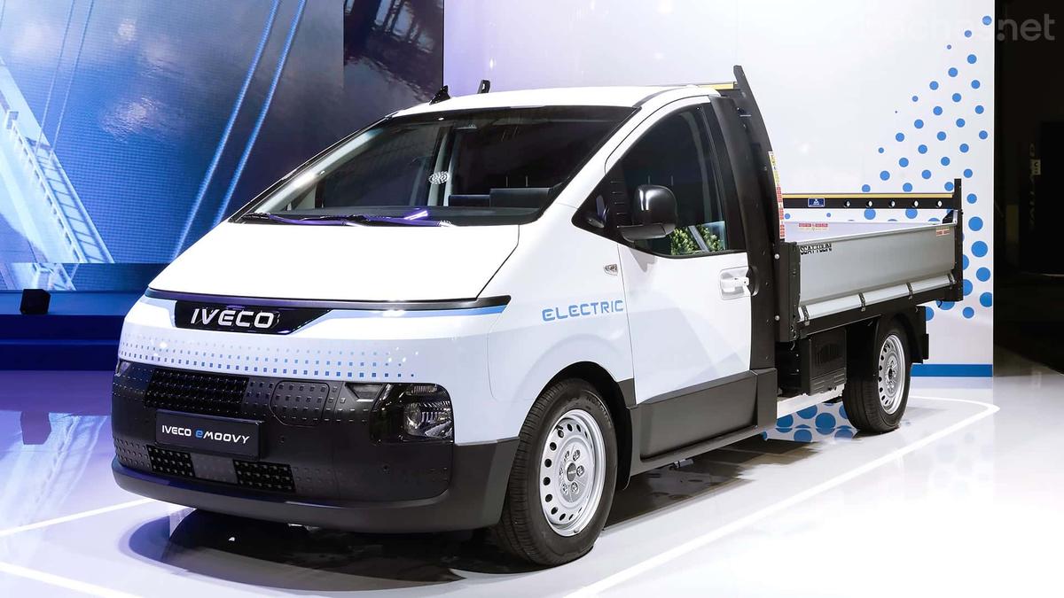 Con su plataforma modular, el eMoovy redefine las posibilidades del transporte ligero eléctrico en el rango de 2,5 a 3,5 toneladas.